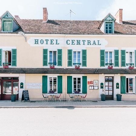 Hotel Le Central Boussac  Exterior photo
